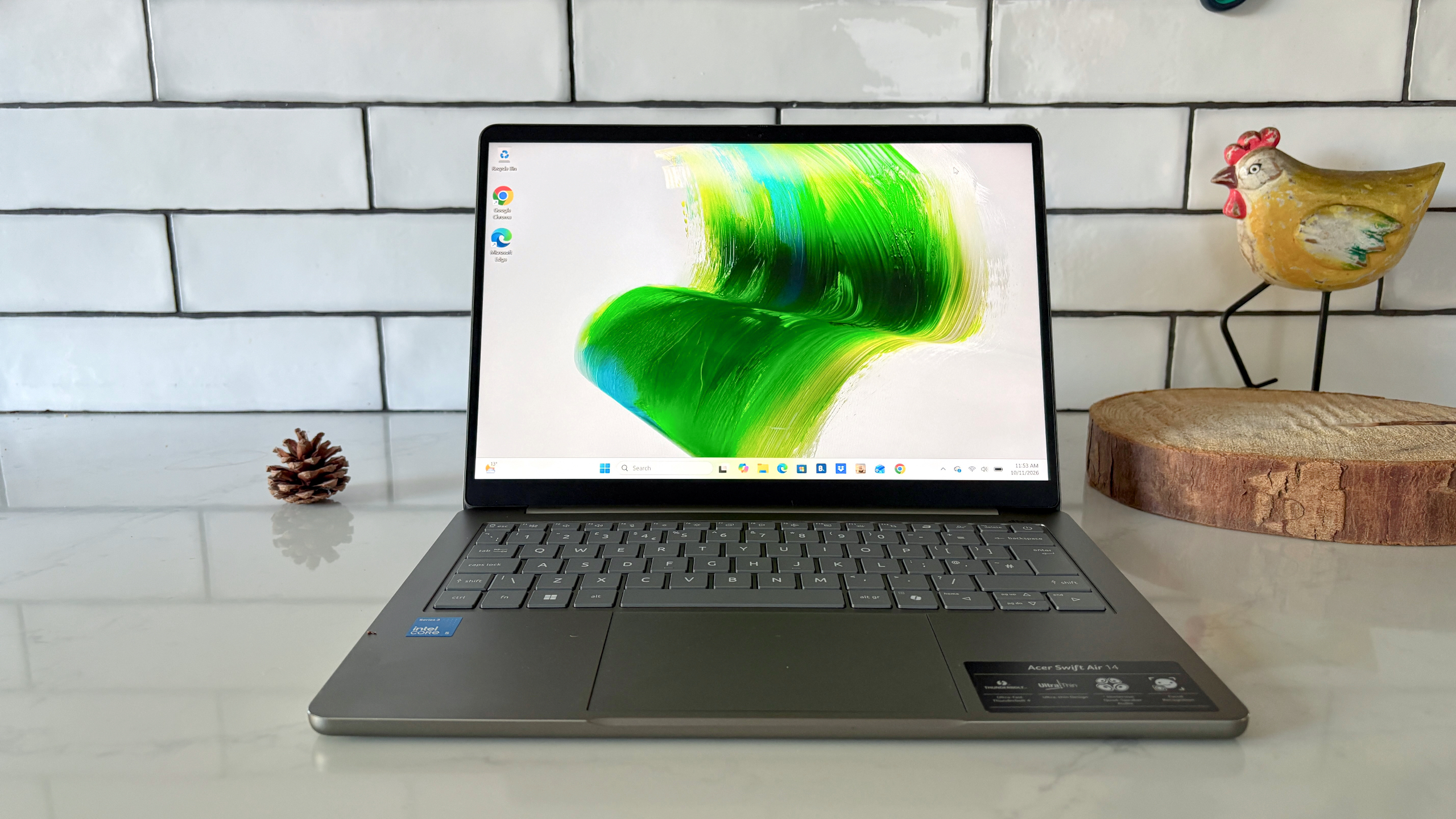 Acer Swift Air 14 laptop