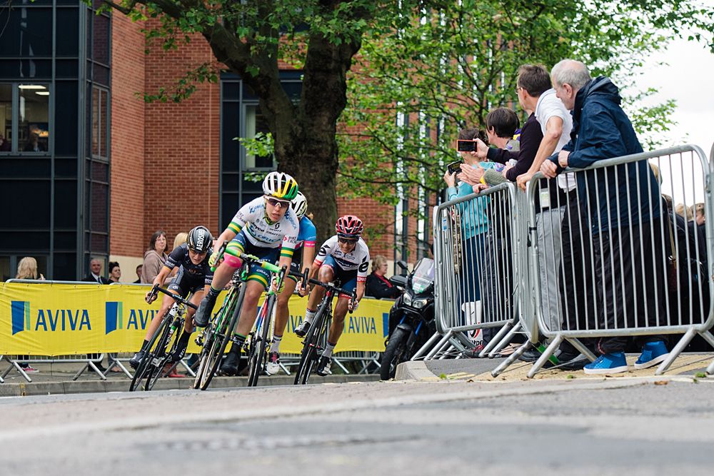 Amanda Spratt leads going into the final corner at Aviva Women's Tour 2016 - Stage 3