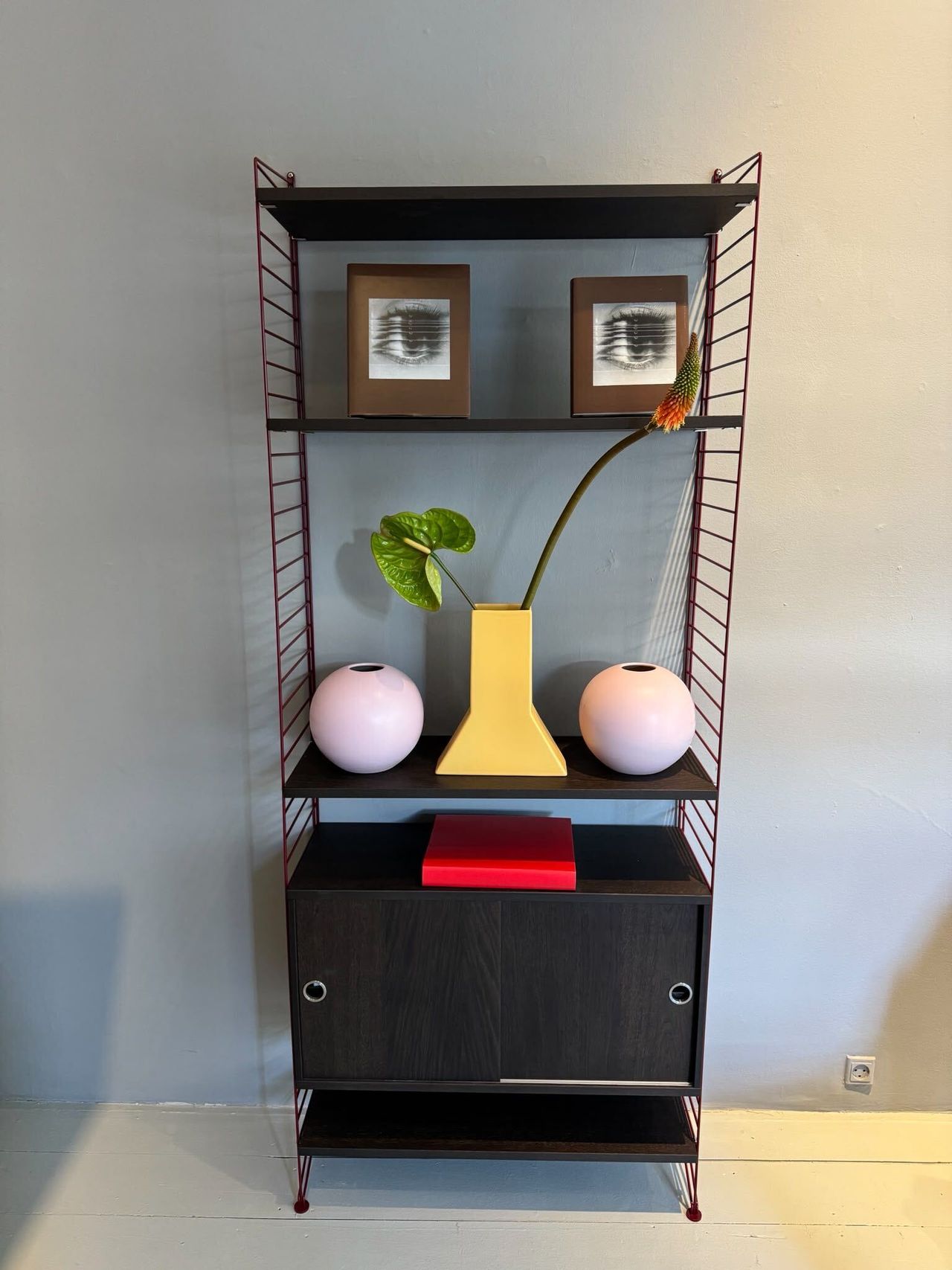 String Furniture