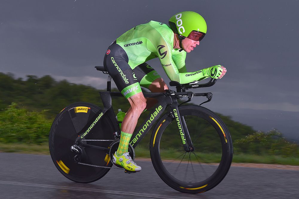 Rigoberto Uran (Cannondale) had his day spoiled by a crash