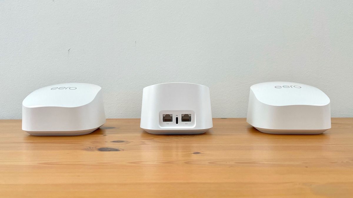 Eero 6+ on a wooden table