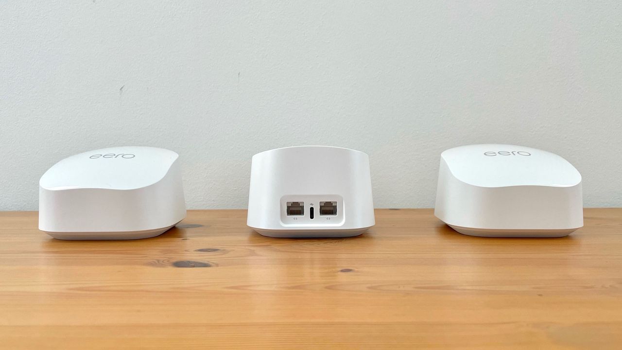 Eero 6+ on a wooden table