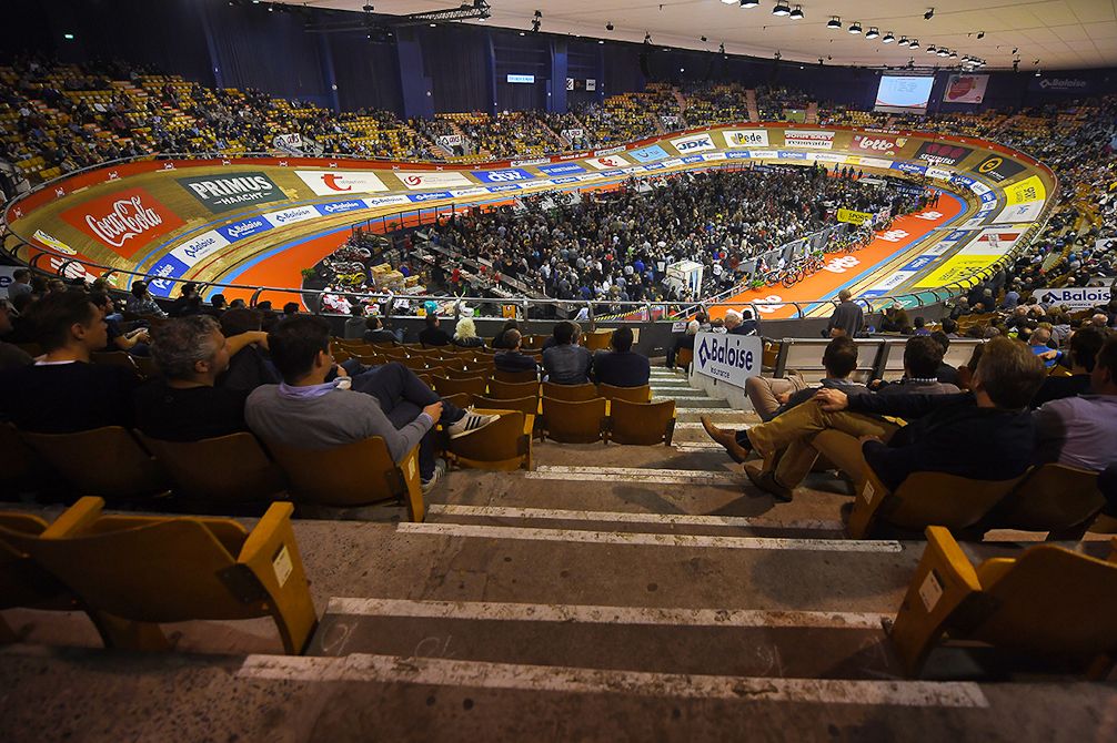 A scene from the seats at the indoor cycling arena 't Kuipke