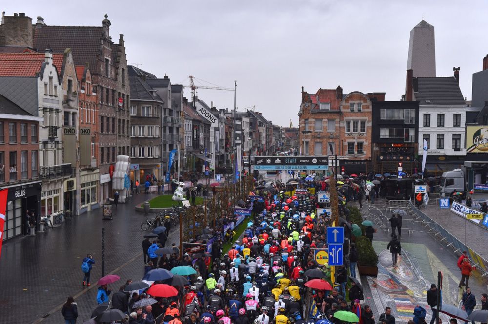 It was a wet start in Roeselare