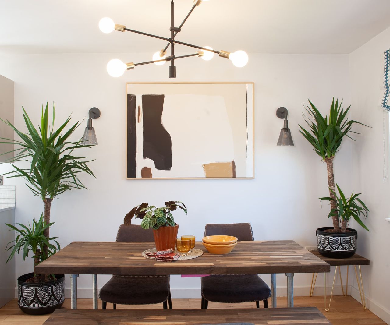 A DIY dining table and bench made from oak