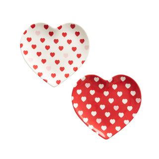 Red and white heart-shaped salad plates