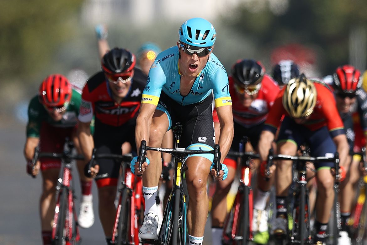 Magnus Cort (Astana) wins stage 4 of the Tour of Oman.