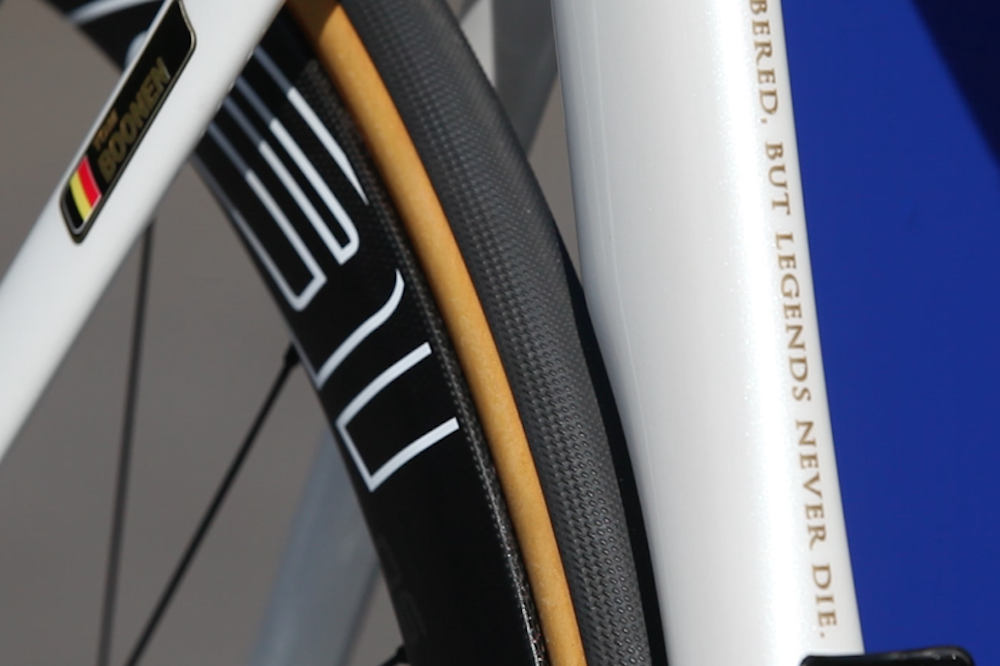 "Legends last forever" painted on the seat tube