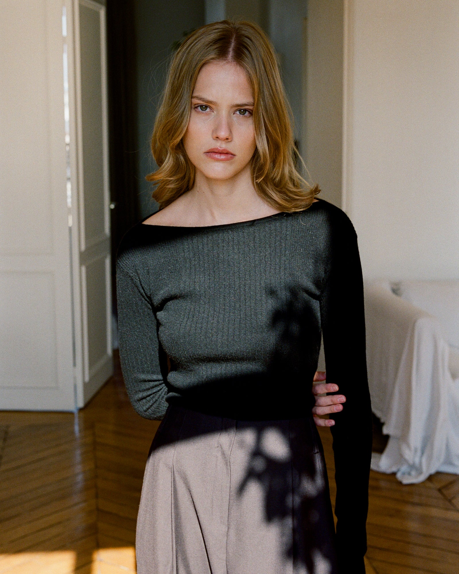 Black Boat Neck for Women - Xs