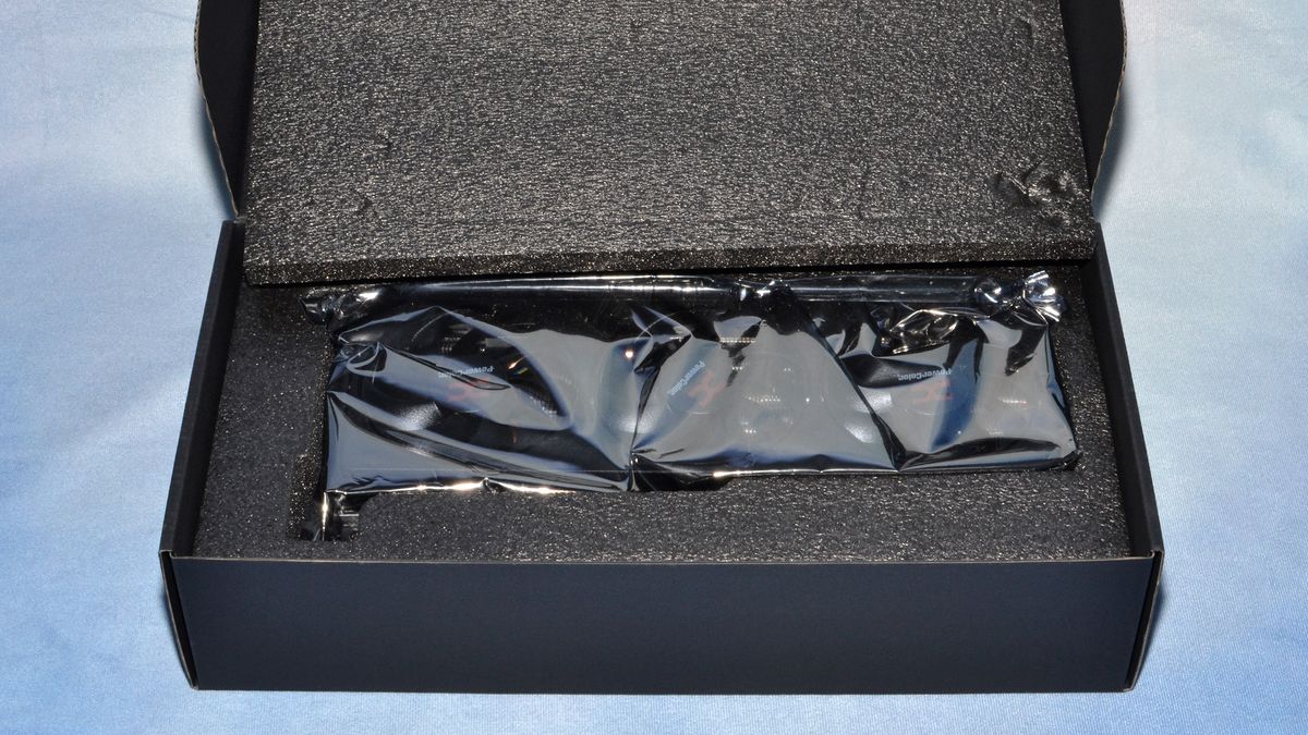AMD Radeon RX 9070 XT and RX 9070 review photos