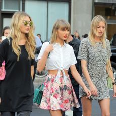 Gigi Hadid, Taylor Swift & Martha Hunt