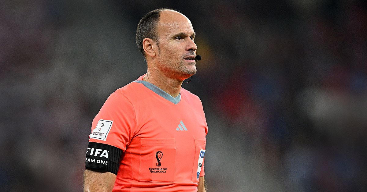 Who is the referee for Netherlands vs Argentina at World Cup 2022?