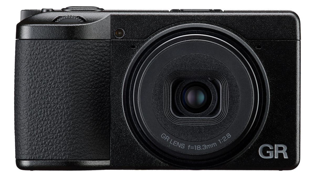 Ricoh GR IV HDF
