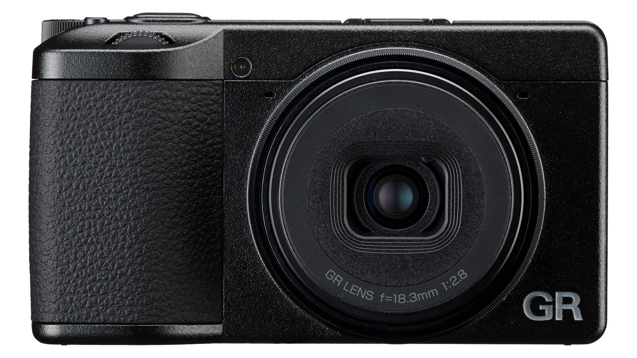 Ricoh GR IV HDF