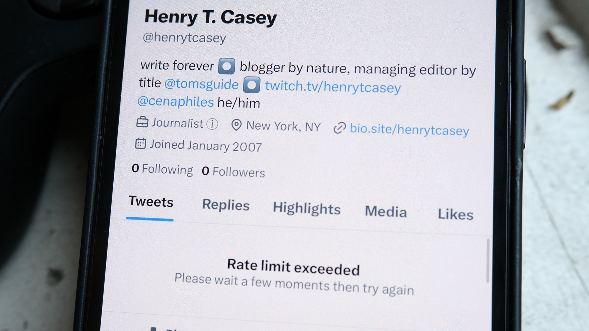 La aplicación de Twitter de @Henrytcasey muestra 0 seguidores y 0 cuentas seguidas