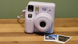 The Fujifilm Instax Mini SE