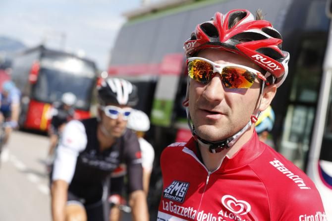 Red jersey wearer Elia Viviani