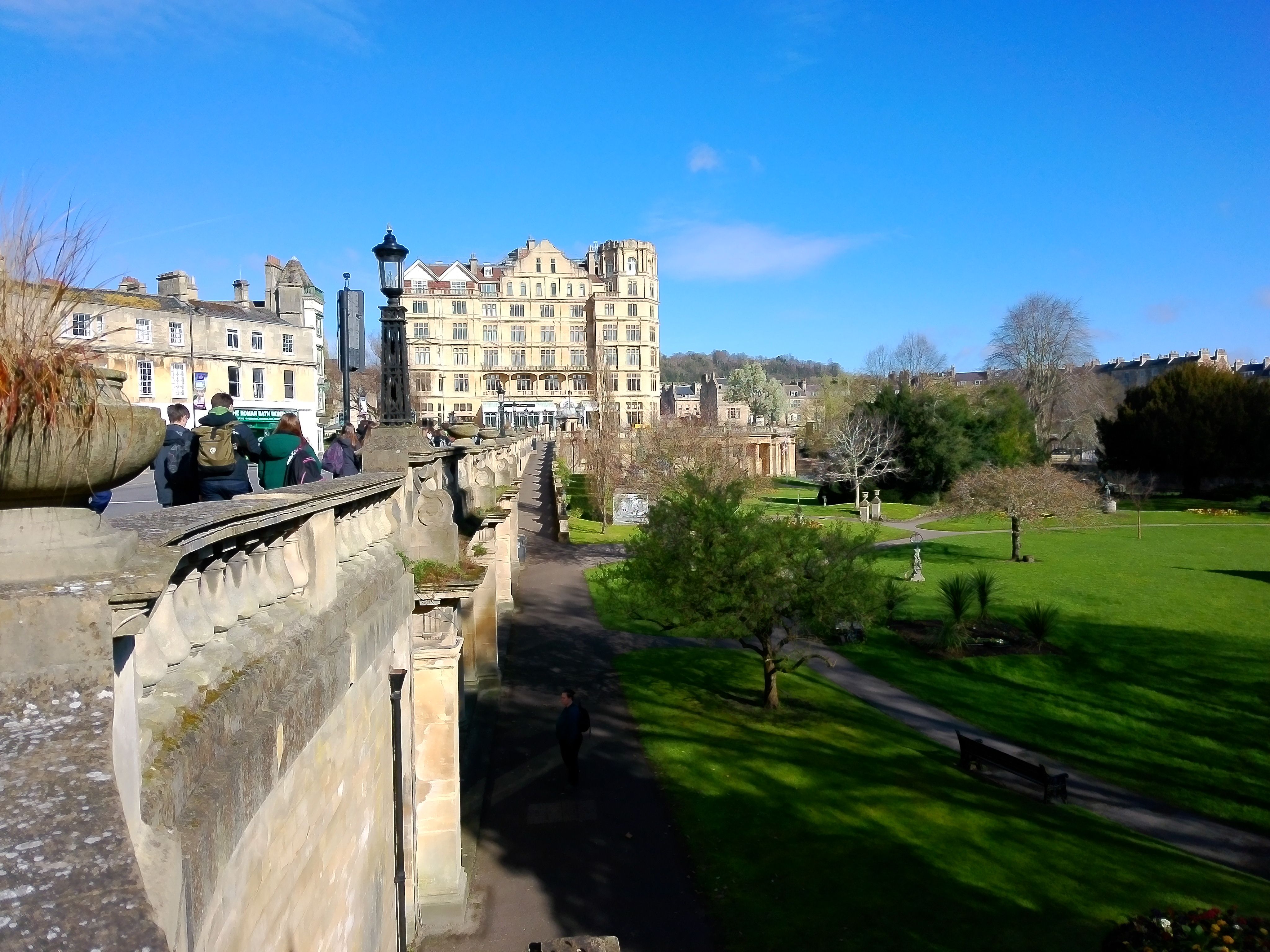 Yashica FX-D S300 sample shot