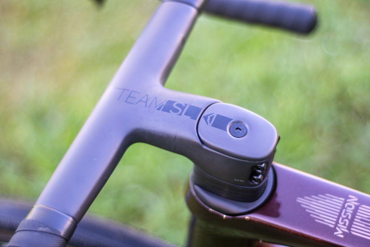 A Merida Mission gravel handlebar