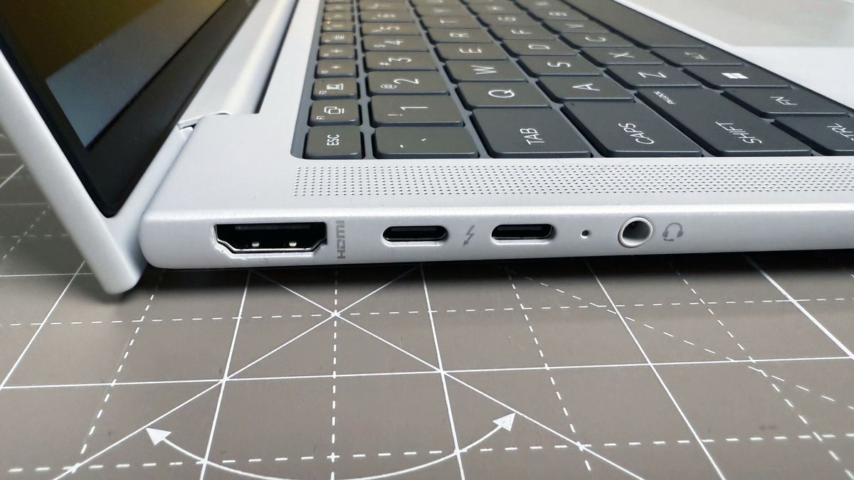 HP EliteBook X G1i AI business laptop