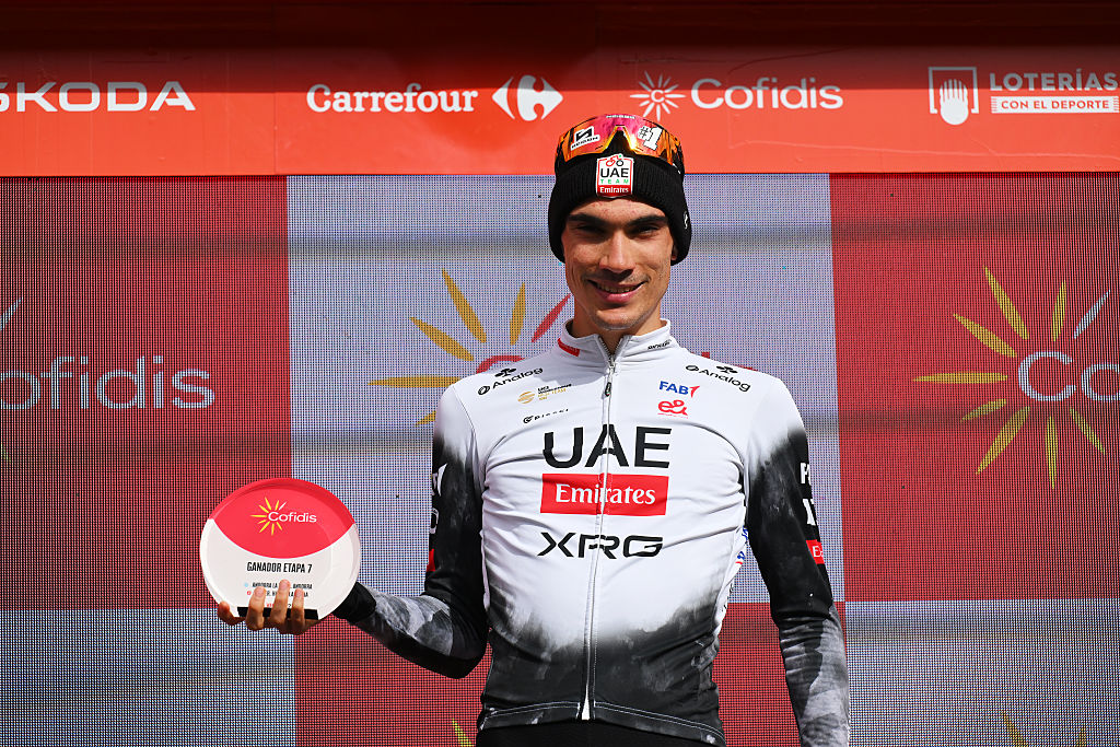 CERLER. HUESCA LA MAGIA, SPAIN - AUGUST 29: Juan Ayuso of Spain and UAE Team Emirates - XRG celebrates at podium as stage winner during the La Vuelta - 80th Tour of Spain 2025, Stage 7 a 188km stage from Andorra la Vella to Cerler. Huesca La Magia 1910m / #UCIWT / on August 29, 2025 in Cerler. Huesca La Magia, Spain. (Photo by Tim de Waele/Getty Images)