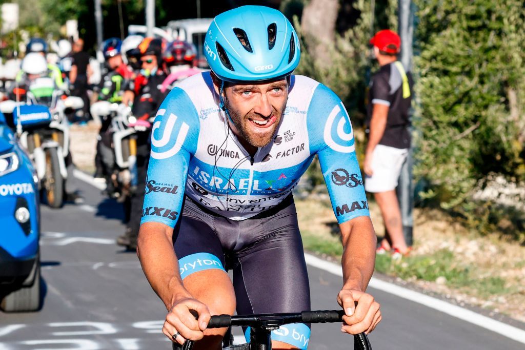 Team Israel StartUp Nation rider Englands Alex Dowsett C competes during the 8th stage of the Giro dItalia 2020 cycling race a 200kilometer route between Giovinazzo and Vieste on October 10 2020 Photo by Luca Bettini AFP Photo by LUCA BETTINIAFP via Getty Images