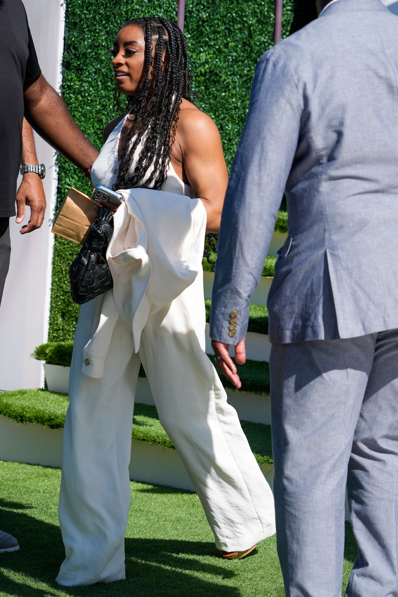 Simone Biles Jumbo Goddess Braids Are My Dream Vacation Hair | Marie