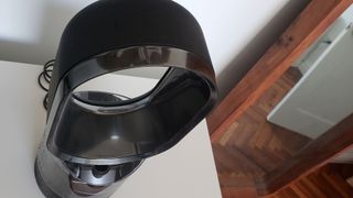 Image shows a top view of the Dyson AM10 Humidifier.