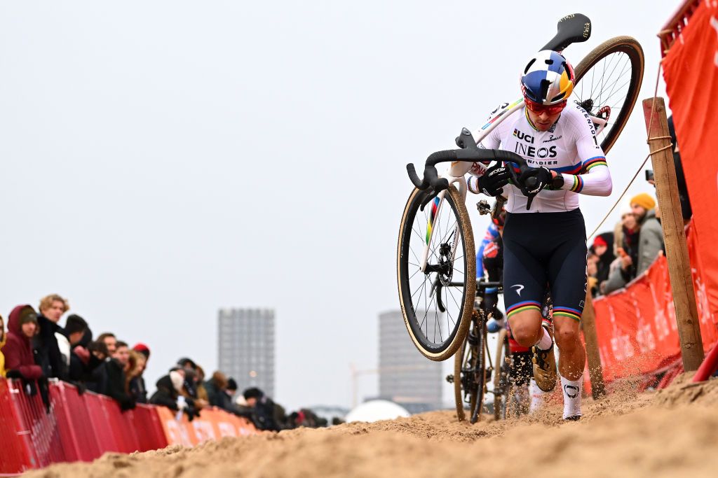 ANTWERPEN BELGIUM DECEMBER 04 Thomas Pidcock of The United Kingdom and Team INEOS Grenadiers competes during the 16th UCI Cyclocross World Cup Antwerpen 2022 Mens Elite CXWorldCup on December 04 2022 in Antwerpen Belgium Photo by Luc ClaessenGetty Images