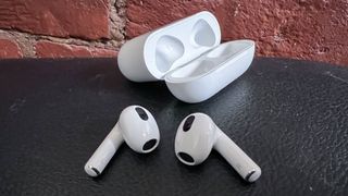 AirPods 3 vs. AirPods Pro