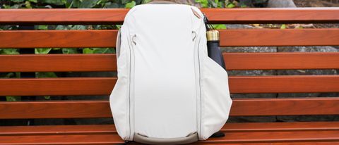 Peak Design Everyday Backpack Zip in Bone