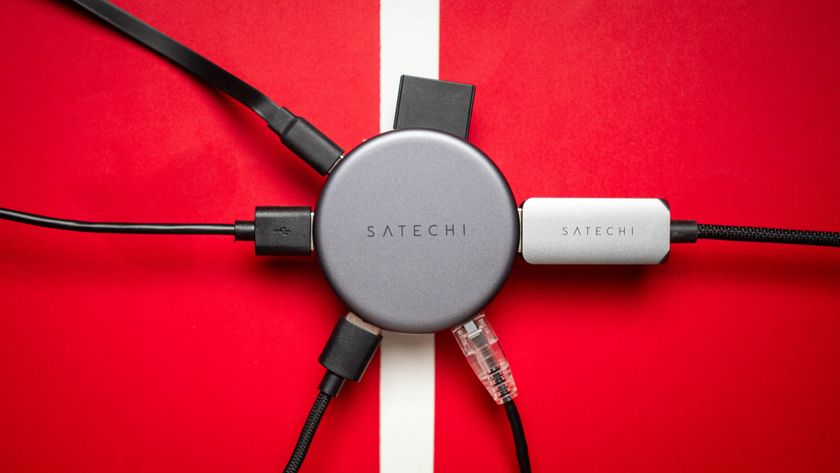 Satechi OntheGo 7-in-1 USB-C Hub testing on Android Central