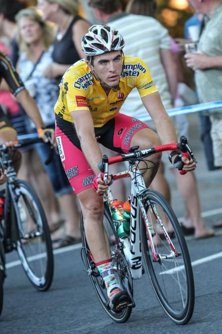 Serghei Tvetcov (Jelly Belly) seemed relaxed with tonights high speeds.