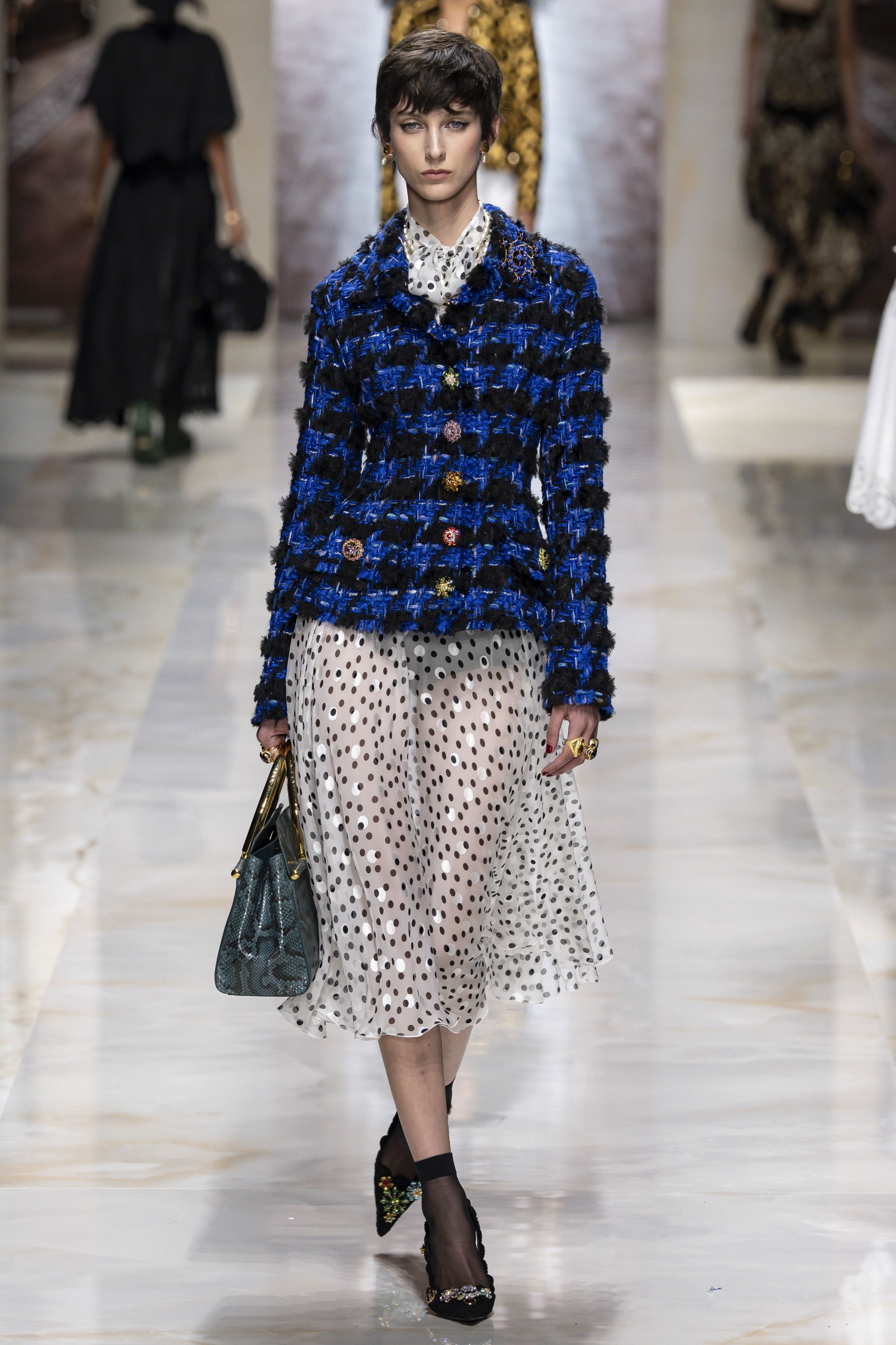 dolce &amp;amp; gabbana runway