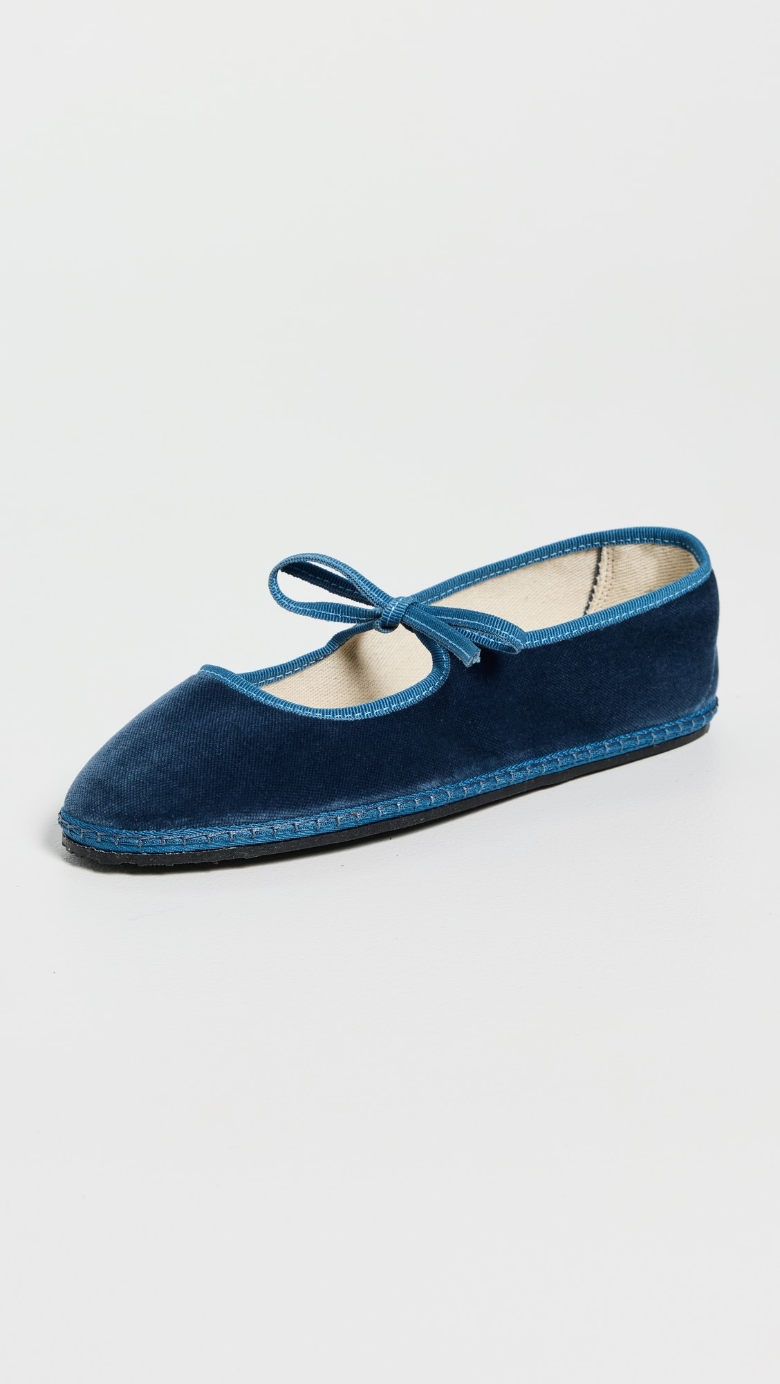 Vibi Venezia Women's Brigitte Mary Jane Flats, Delfina, 7 Medium Us