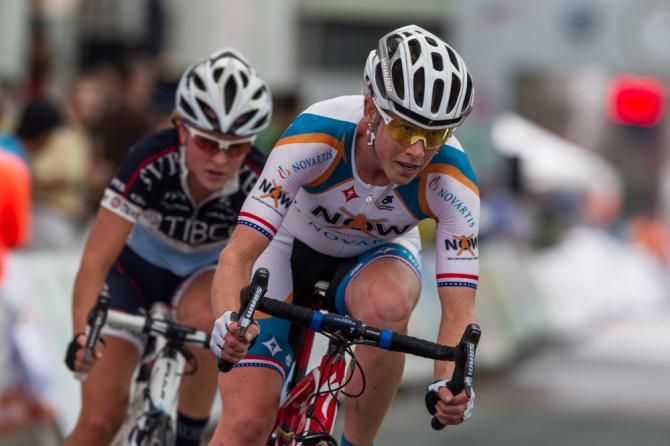 Alison Powers (NOW and Novartis) takes a pull on the front.