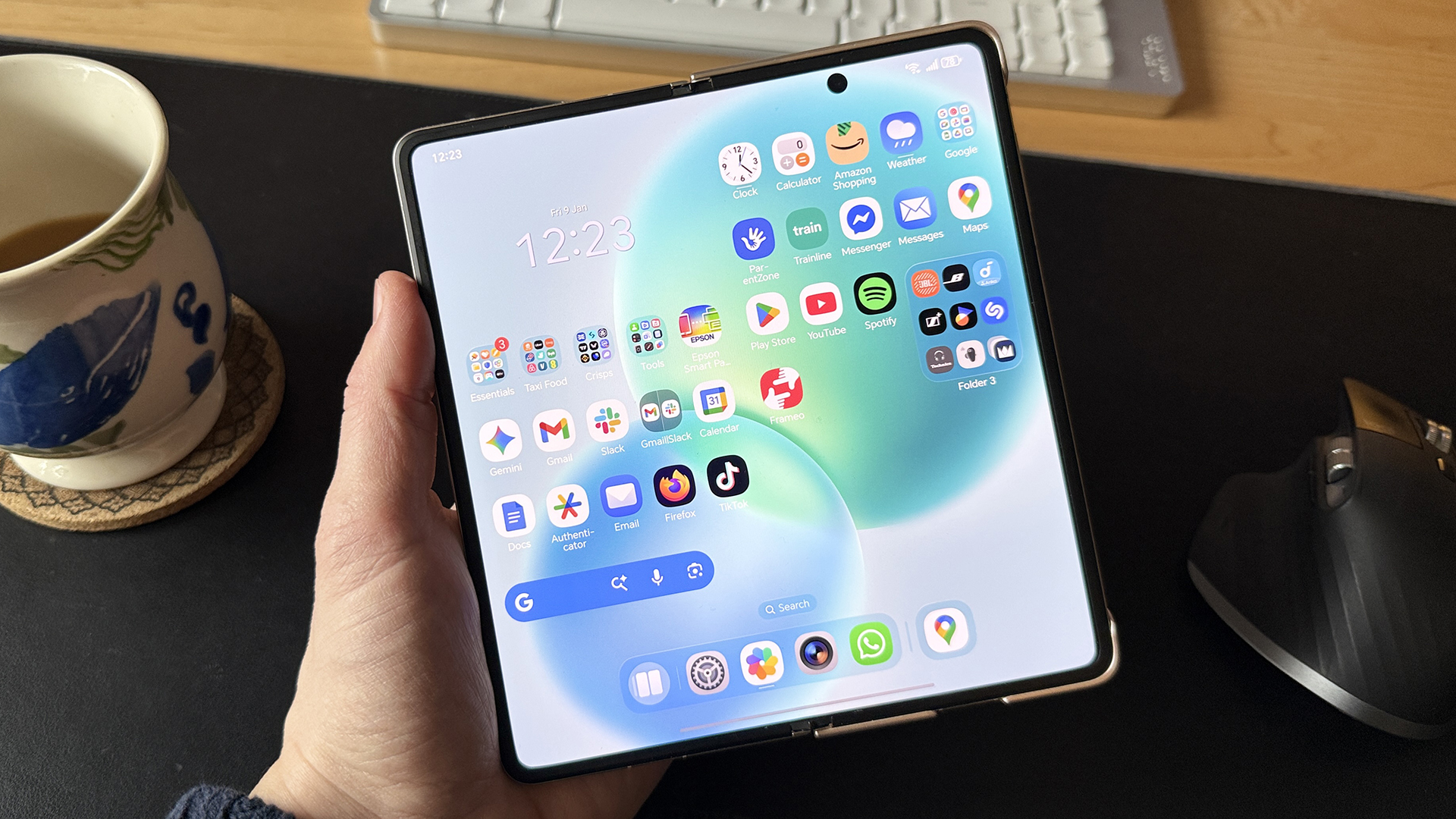 The Honor Magic V5 smartphone.