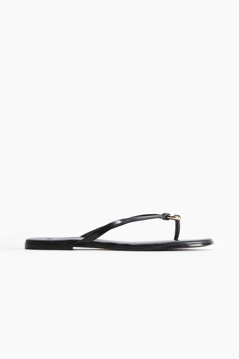 Ring-Detail Flip-Flops