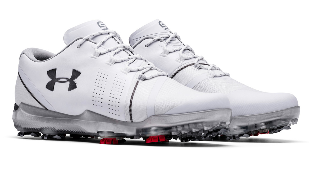 Golf shoes: spiked or spikeless? That is the question, and here are ...