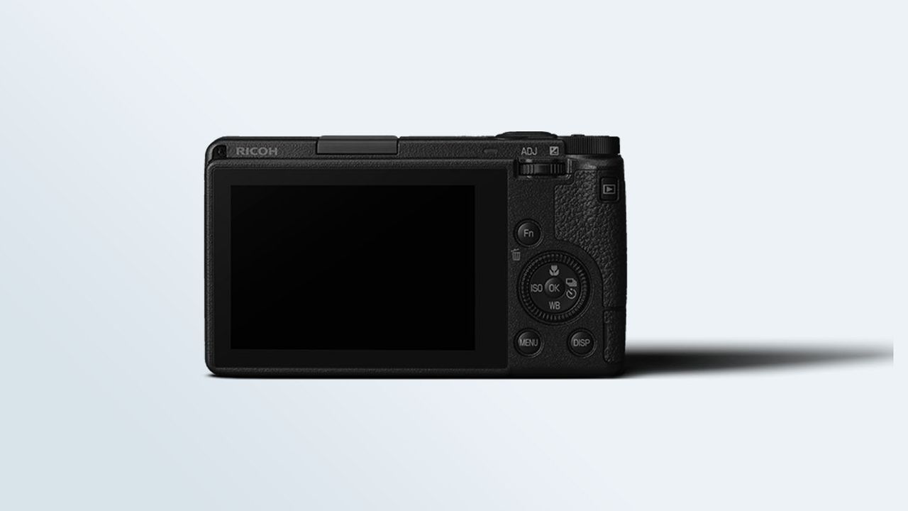 Ricoh GR III