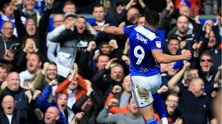 Che Adams Everton