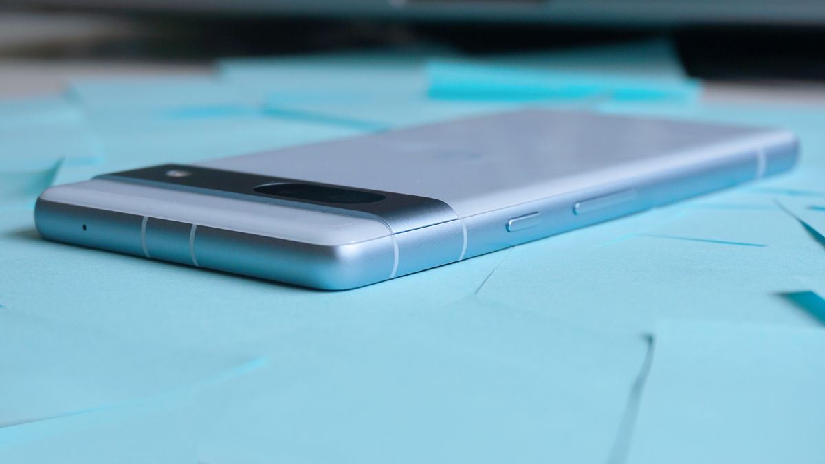 Google Pixel 7a review corner angled perspective sticky notes