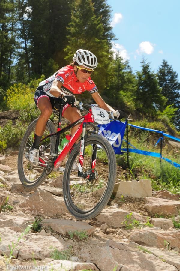 Pua Mata (Sho-Air Specialized) descends the rock garden