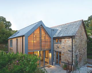 convert a barn - modern extension to converted barn 