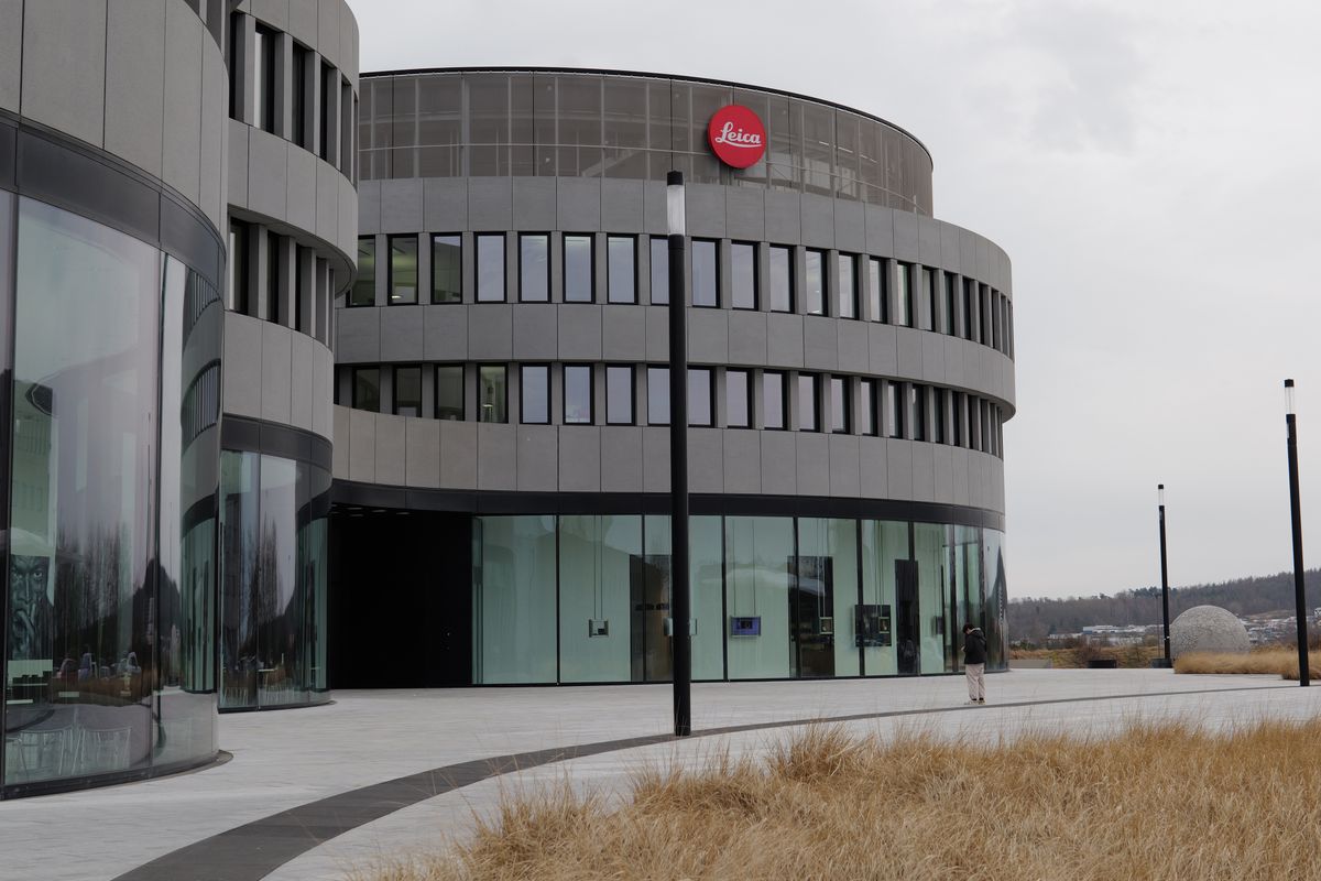 A sample photo of the Leica HQ building taken on the Leica SL3 camera