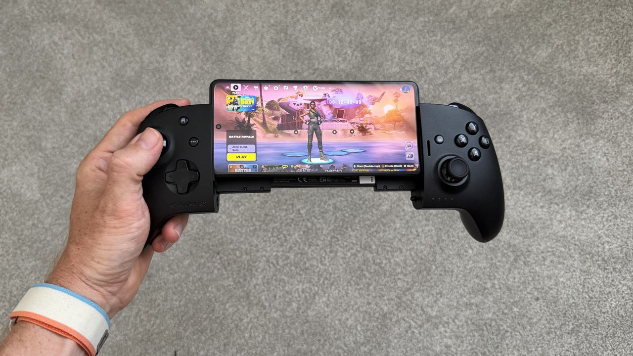 I tried the SteelSeries Nimbus Cloud and feel like it’s just trying to do too much