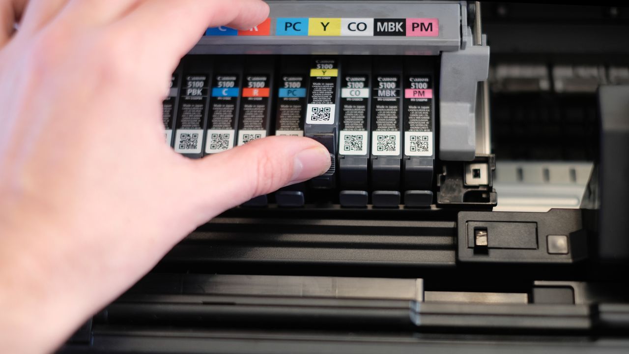 A photograph of the Canon imagePROGRAF PRO-310 printer