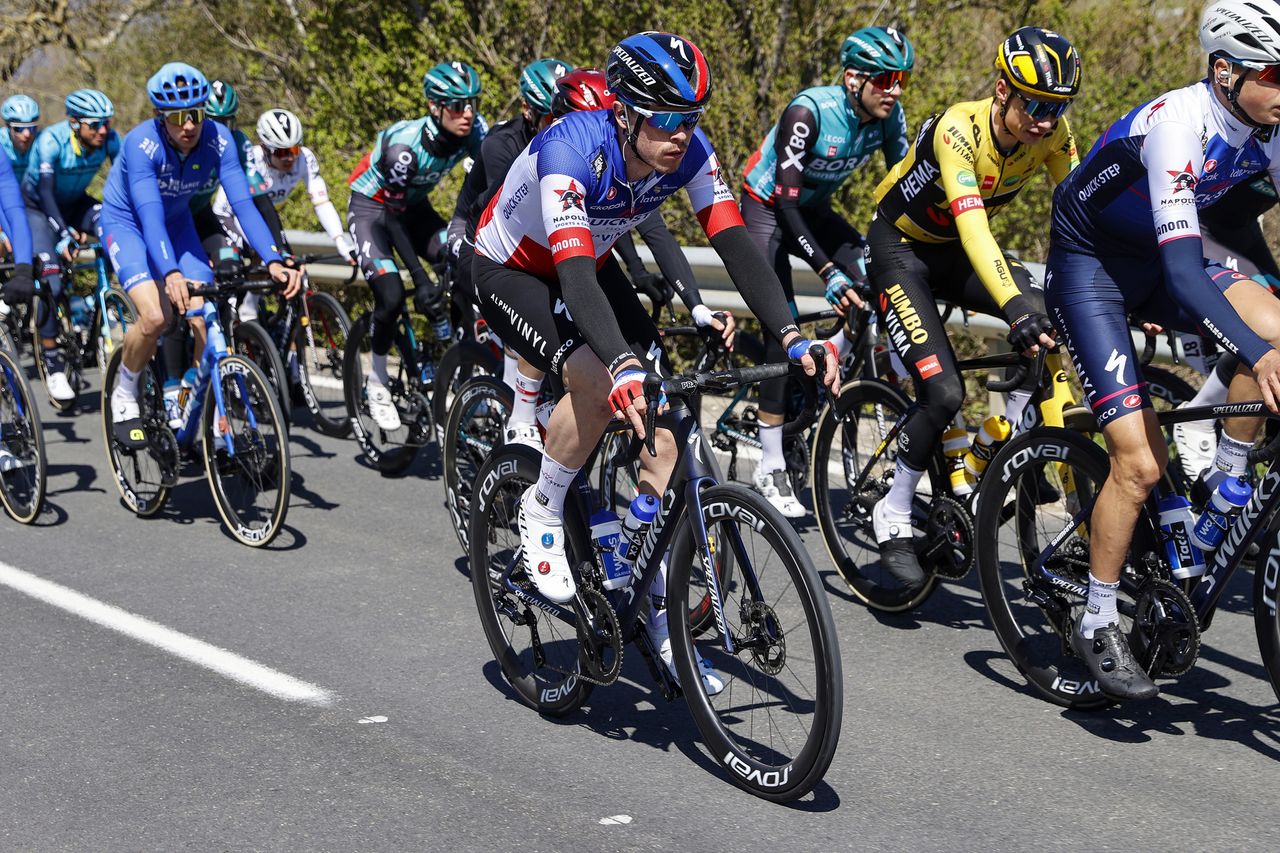 Itzulia Basque Country 2022 - 61st Edition - 2nd stage Leitza - Viana 207,6 km - 05/04/2022 - Remi Cavagna (FRA - Quick-Step Alpha Vinyl Team) - photo Luis Angel Gomez/SprintCyclingAgency&Acirc;&copy;2022