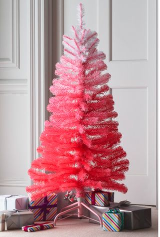 christmas tree with pink and gifts boxes