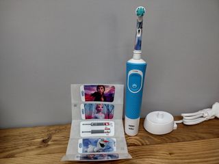 oral b kids electric toothbrush